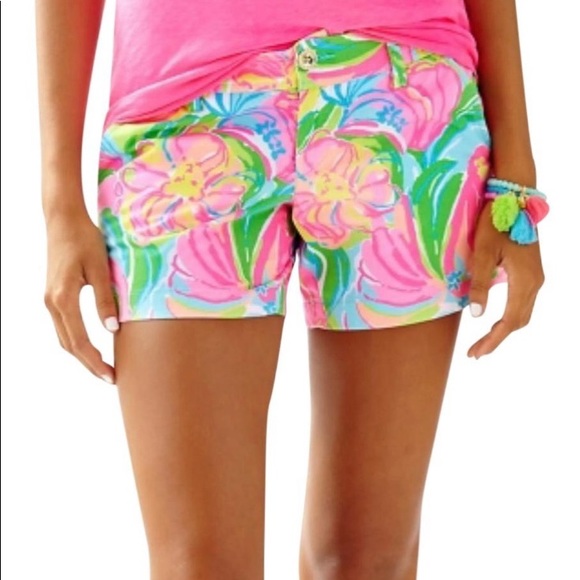 Lilly Pulitzer Pants - Lilly Pulitzer So A Peeling Callahan shorts size 2